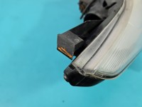 Reflektor prawy lampa przód Toyota Avensis III T27 EUROPA