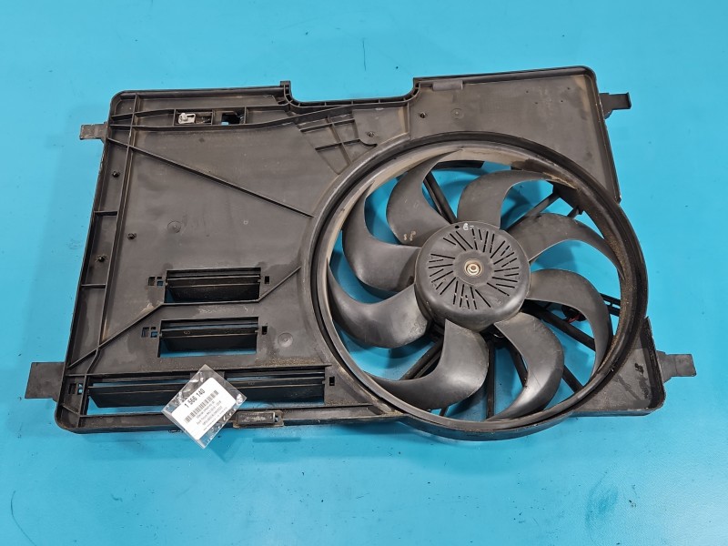 Wentylatory Wentylator chłodnicy Ford Focus Mk3 8240648 1.6 tdci