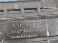 KIEROWNICA Wlot powietrza Mercedes W177 2.0 T