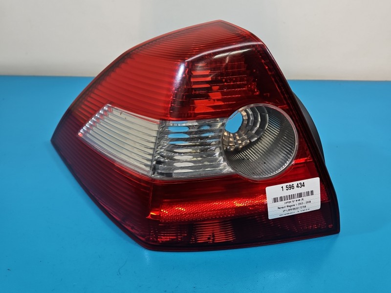 Lampa tył lewa błotnika Renault Megane II sedan EUROPA