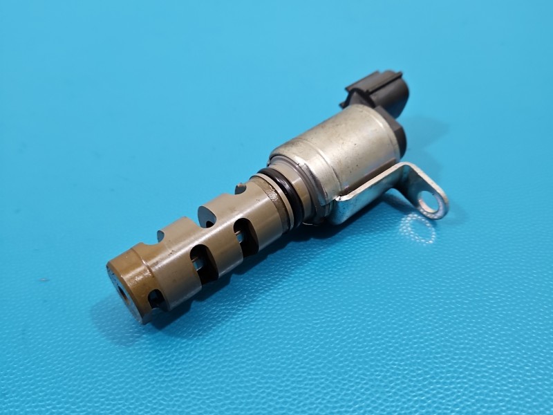 Czujnik faz rozrządu Toyota Corolla E15 337010-5010 1.6 vvti (1ZR)