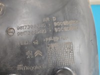 Nadkole tył prawe Toyota Proace City 9817398080