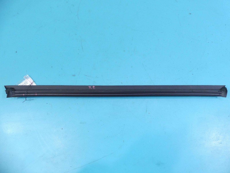 Listwa drzwi przód prawa Volvo S90 II 16- 31848303AD, 31848303