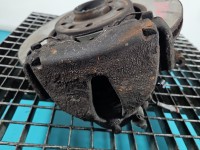 Zacisk przód prawy Opel Zafira B 1.9 cdti