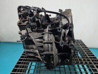 Skrzynia biegów Kia Sportage II 04-10 2.0 crdi