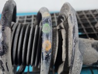 Sprężyna przód przednia Vw Passat B7 2.0 TSI