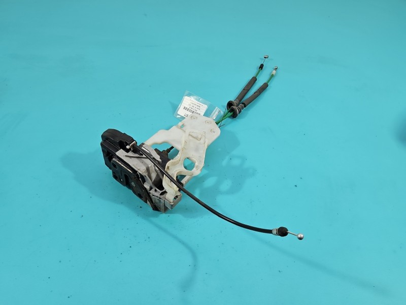 Zamek tył lewy 81410-2L000 Hyundai I30 I 07-12 Hyundai, 4 PIN