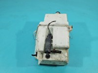 Zbiornik Zbiorniczek płynu spryskiwacza Toyota Avensis II T25