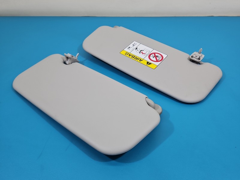 Przesłonka lewa Kia Rio IV 16-23 DASZEK osłona przeciwsłoneczna