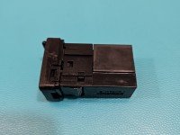 Gniazdo USB Toyota Rav4 IV 86190-42040