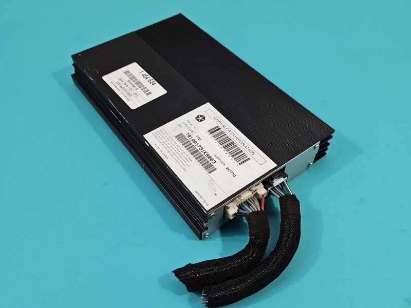 Wzmacniacz Lancia Thema II 11-14