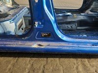 Próg prawy SŁUPEK ŚRODKOWY B Skoda Octavia III HB 5d niebieski LF5W/8X8X