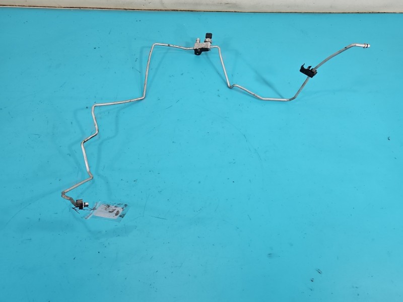 Przewód klimatyzacji rurka Toyota Auris I