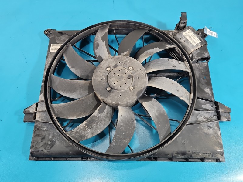 Wentylatory Wentylator chłodnicy Mercedes ML W164 A1645000093, A2205000293 3.0 CDI V6