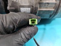 Sprężarka klimatyzacji kompresor Vw Passat B5 8D0260808, 447220-8182