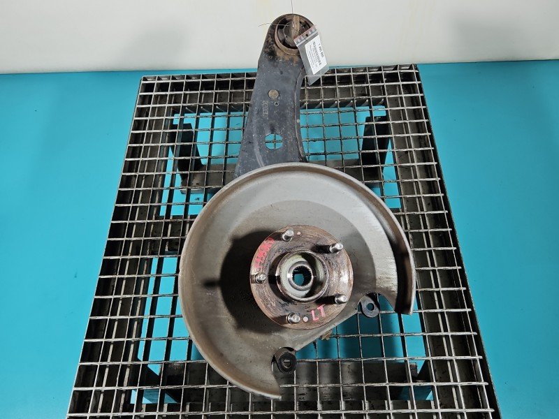 Piasta koła tył lewa zwrotnica łożysko Mitsubishi Outlander III 12- 2.4 wiel Piasta koła tył lewa zwrotnica łożysko Mitsubishi Outlander III 12- 2.4 wiel