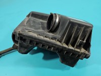 Obudowa filtra powietrza Opel Zafira B 55557127 1.9 CDTI