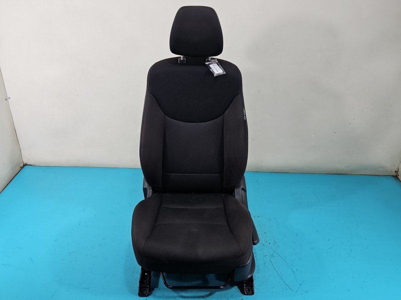 Fotel lewy przód kierowcy Hyundai Elantra V 10-16 EU Fotel lewy przód kierowcy Hyundai Elantra V 10-16 EU