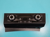 Konsola panel nawiewu AUDI Q5 08- 8K1820043T