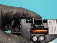 Opornik rezystor Audi A5 8T 8T0820521E, F011500109