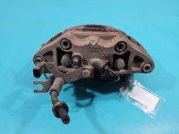 Zacisk przód prawy Audi A6 C6 2.7 TDI (BPP)