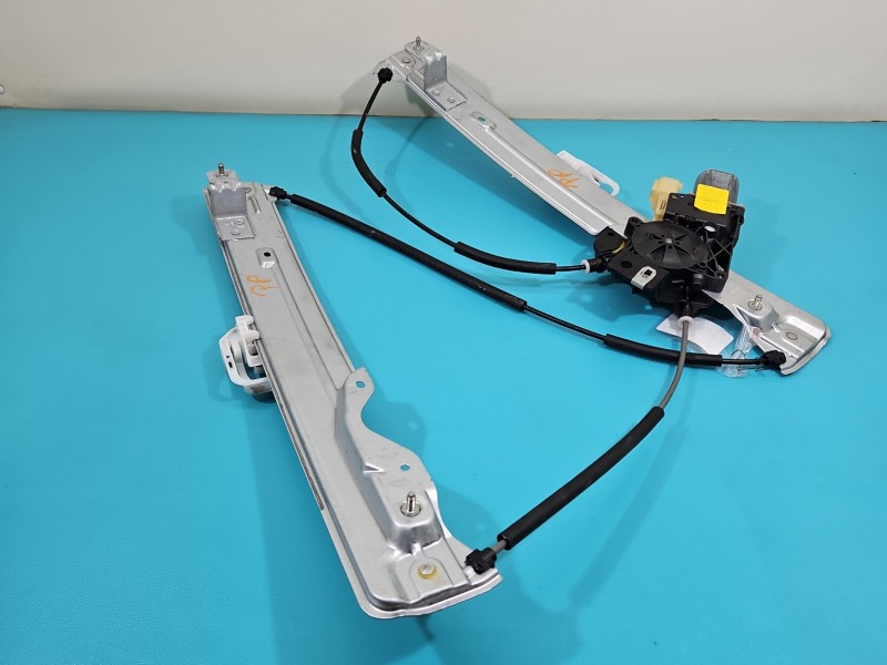 Podnośnik przód prawy SZYBY WINDA Ford Kuga Mk2 II 13-19 Producent części: FORD, 6PIN 0130822733 5d HB