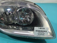 Reflektor prawy lampa przód Audi A4 B7 EUROPA