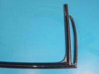 Uszczelka drzwi tył lewa Cupra Formentor