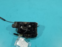 Zamek przód lewy 6N1837015C Vw Polo III 6N EUROPA Volkswagen, Wycięta plastikowa obudowa pod linkę centralnego zamka