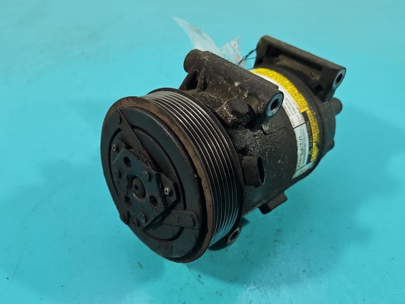 Sprężarka klimatyzacji kompresor 8200309193 Renault Scenic II 2.0 16V Sprężarka klimatyzacji kompresor 8200309193 Renault Scenic II 2.0 16V