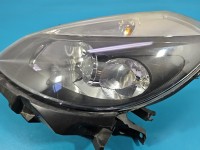 Reflektor lewy lampa przód Renault Clio III EUROPA 8200261610, 89901156
