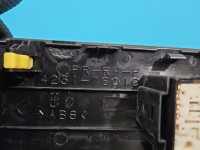 Przełącznik szyb LEXUS CT 10-22 74231-76010 Producent części: Lexus, przód prawy EU