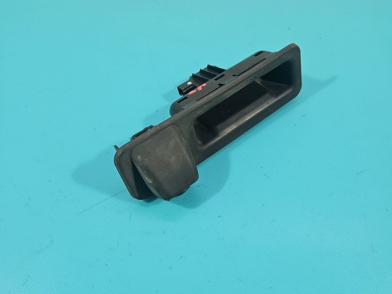 Klamka klapy tył BMW X3 G01 7405635 Klamka klapy tył BMW X3 G01 7405635