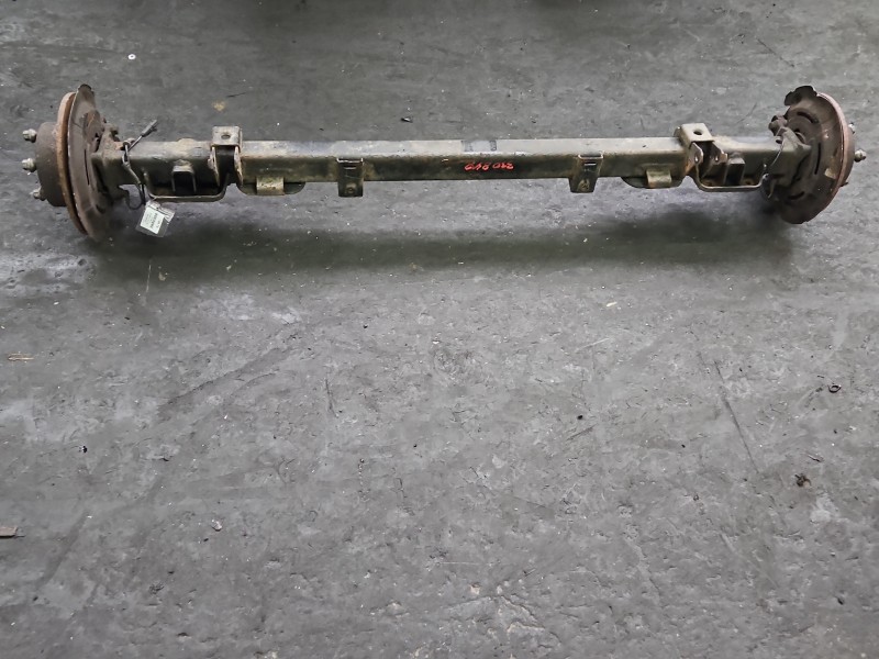 Tylna belka oś tył Opel Movano III 2.3 cdti