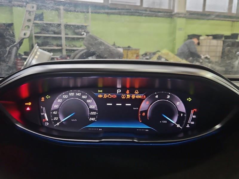 Licznik Peugeot 3008 II 9850673180 1.5 hdi EUROPA