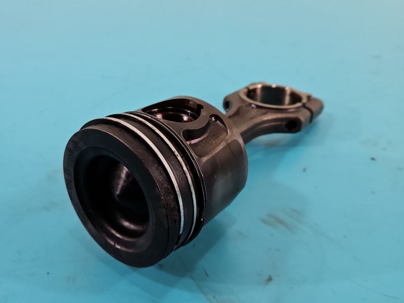 Tłok Hyundai Ix35 09-13 2.0 crdi (D4ha) 136KM