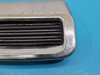 Zaślepka kratka zderzaka prawa atrapa Peugeot 3008 II 9812041777