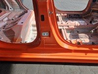 Próg prawy SŁUPEK ŚRODKOWY B Opel Corsa F HB 5d pomarańczowy KVH