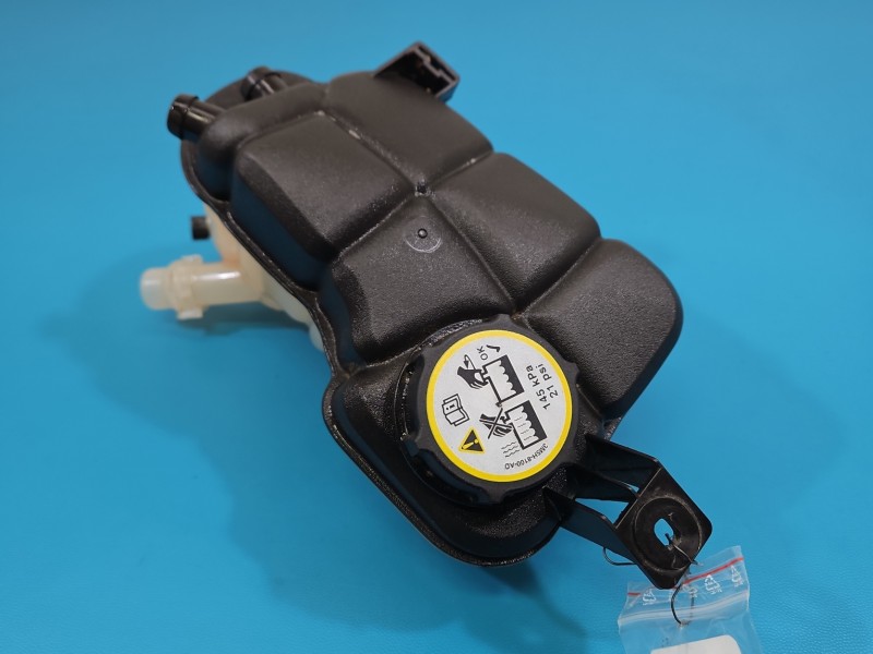 Zbiorniczek Zbiornik wyrównawczy Land rover range Evoque I 11-18 2.0 td