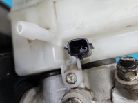 Serwo hamulcowe Nissan Juke I F15 10-19 460071KW3A 1.5 dci K9K