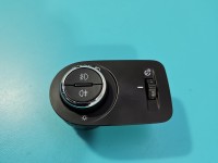 Przełącznik włącznik świateł Opel Zafira C 39050760, 17016477