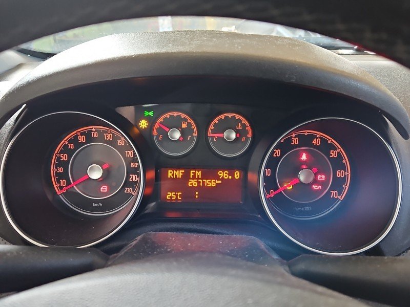 Licznik Fiat Grande Punto 51852796 1.4 8v EUROPA