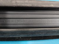 Uszczelka drzwi przód prawa Skoda Superb III 3V0837432