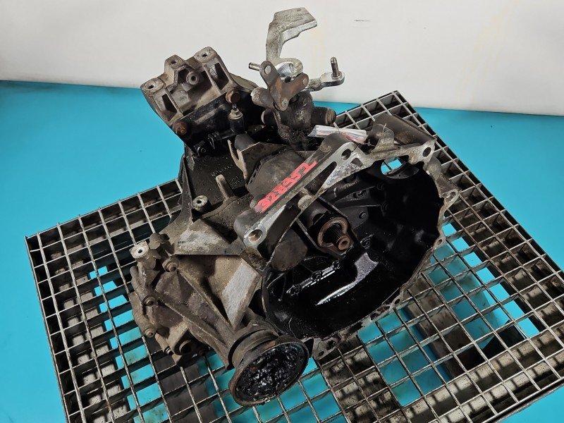 Skrzynia biegów Vw Golf V 1.6 SR