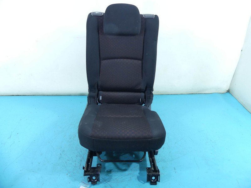 Fotel tył prawy Toyota Verso 09-18 tylny Fotel tył prawy Toyota Verso 09-18 tylny