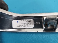 Listwa dekor deski Mercedes W212 A2127200722, A2127300222, A2126801207 odklejona listwa przy kratce środkowej,11 elementów