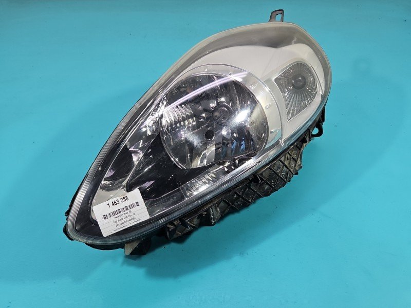 Reflektor lewy lampa przód Fiat Grande Punto EUROPA Reflektor lewy lampa przód Fiat Grande Punto EUROPA
