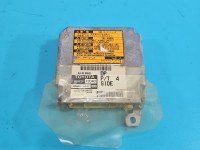 Zacisk tył lewy Kia Carens II 2.0 crdi HB