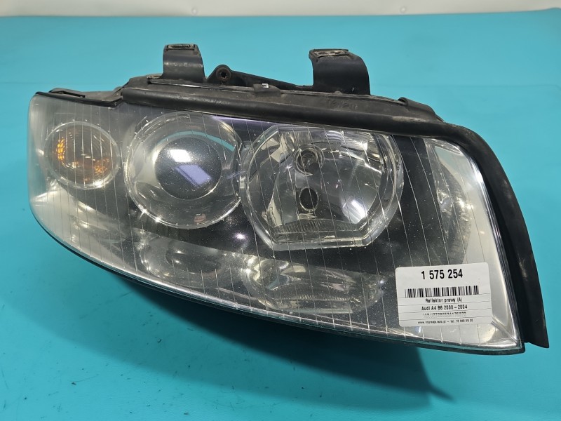 Reflektor prawy lampa przód Audi A4 B6 EUROPA 8E0941004G