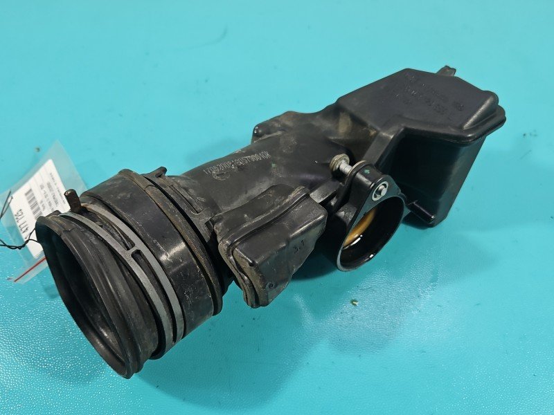Rura przewód REZONATOR, DOLOT POWIETRZA Skoda Fabia III 04C129656L 1.0 TSI (CHZ) Rura przewód REZONATOR, DOLOT POWIETRZA Skoda Fabia III 04C129656L 1.0 TSI (CHZ)